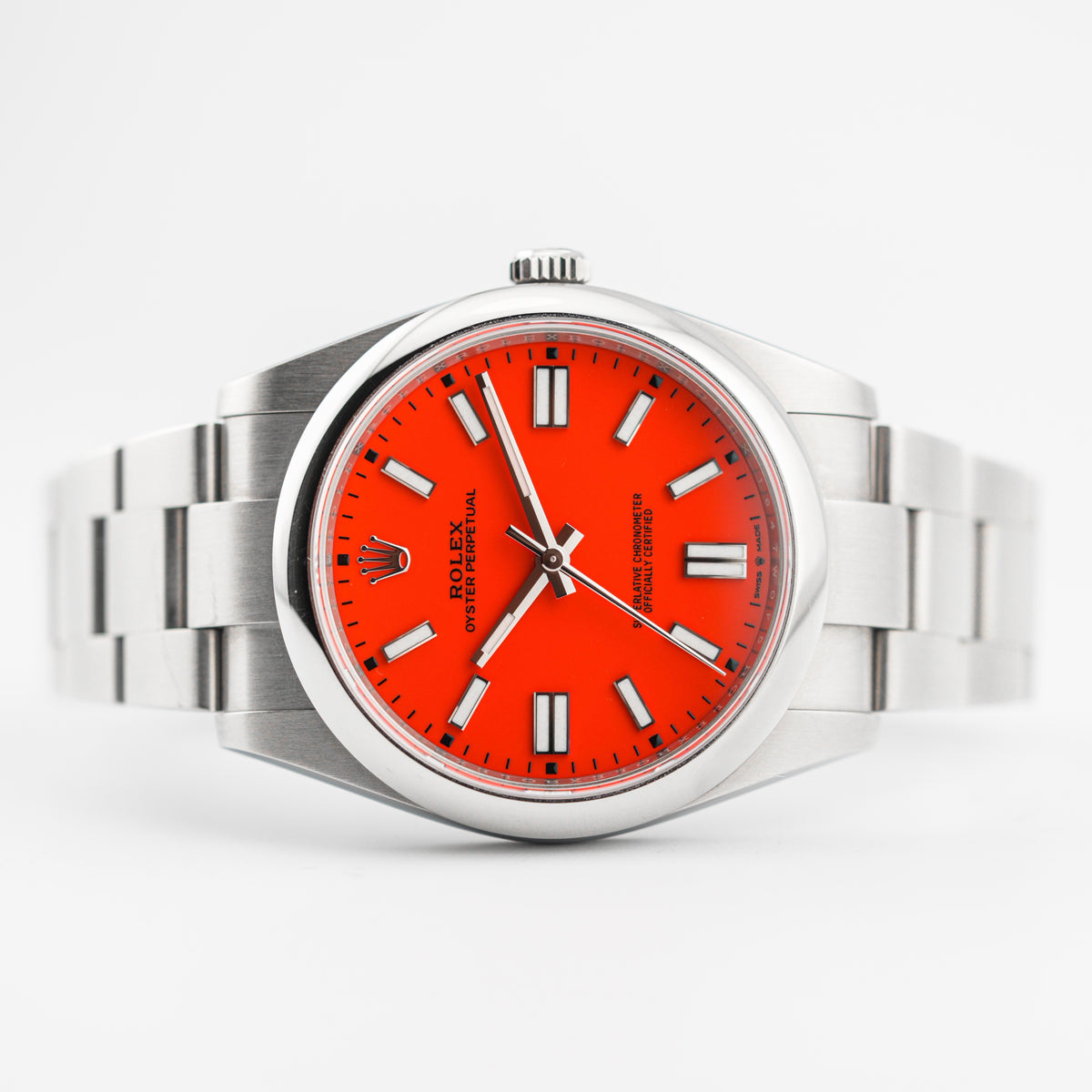Rolex Oyster Perpetual 41 Ref. 124300 Coral Red